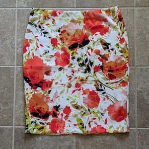 Jones Studio Floral Pencil Skirt